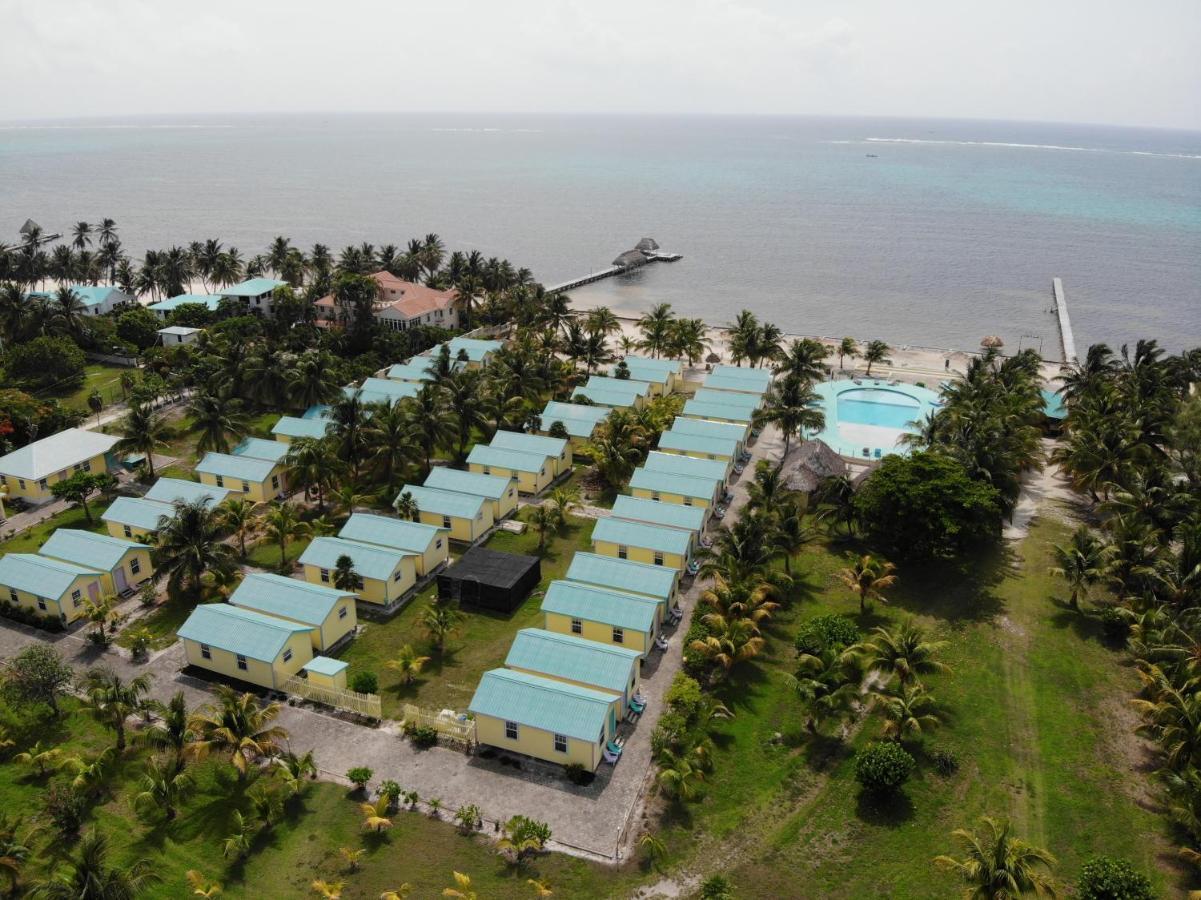 Royal Caribbean Resort San Pedro  Exteriér fotografie